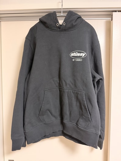 stussy パーカー