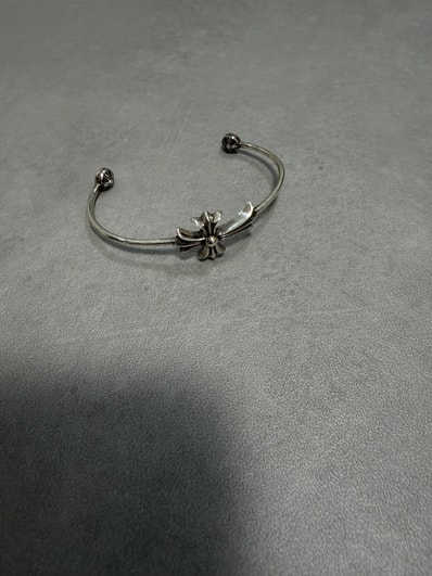 Chrome Hearts SKINNY TINY CH CROSS "Silver"