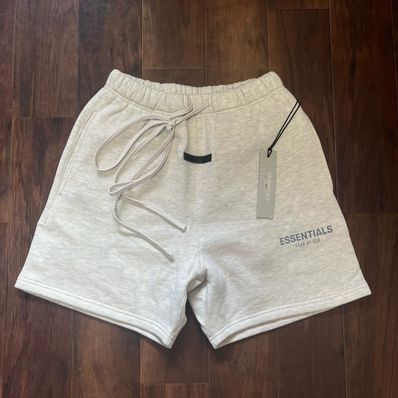 FEAR OF GOD ESSENTIALS SWEATSHORT "Light Heather Oatmeal"