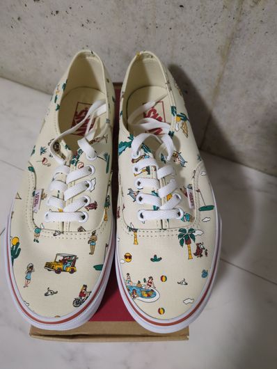 VANS AUTHENTIC - PARTY TRAIN (WHITE)