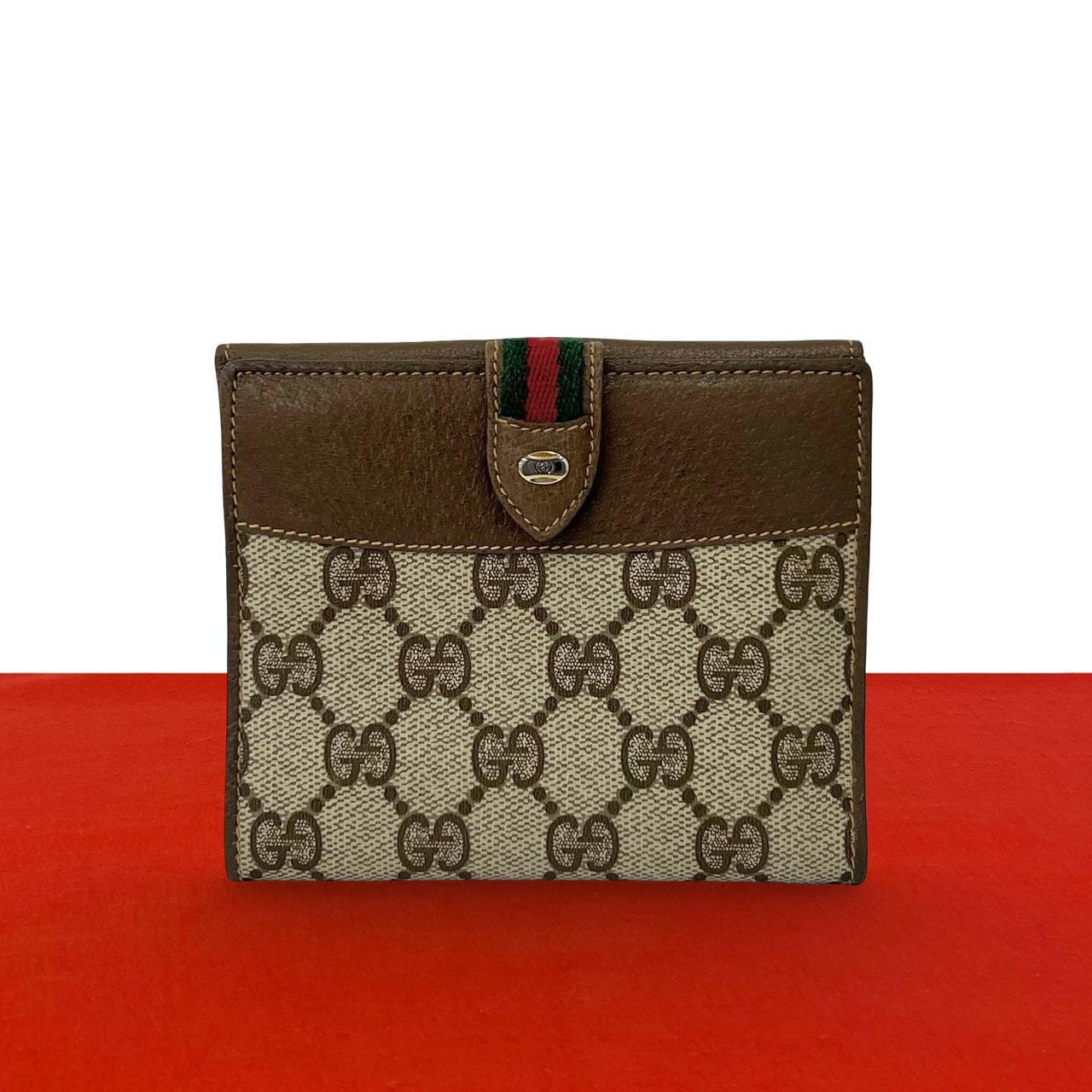 GUCCI グッチ シェリーライン GG 柄 レザー PVC 二つ折り財布 ブラウン
 31182