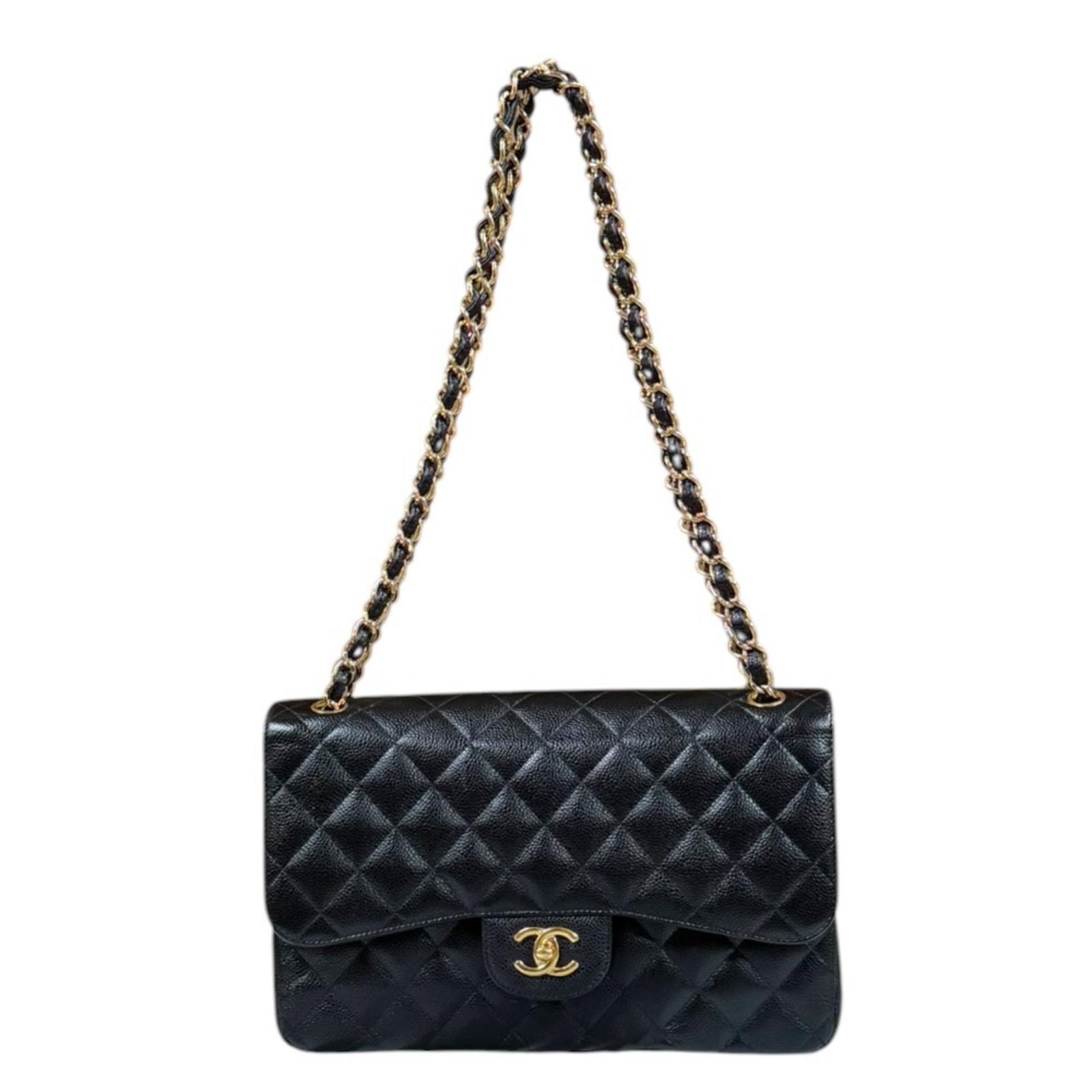 シャネル Wフラップ30 マトラッセ ショルダーバッグ キャビアスキン ブラック レディース CHANEL 中古