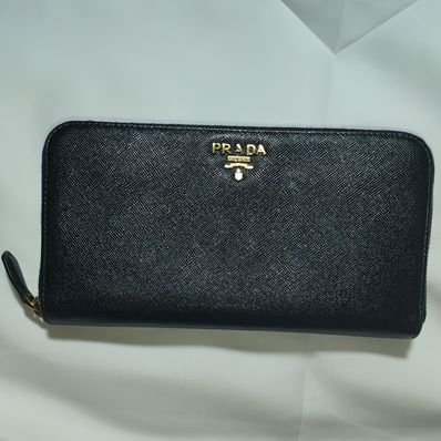 PRADA Large Saffiano Leather Wallet "Black"