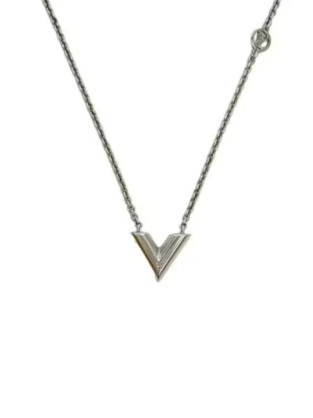 Louis Vuitton Essential V Supple Necklace "Silver"