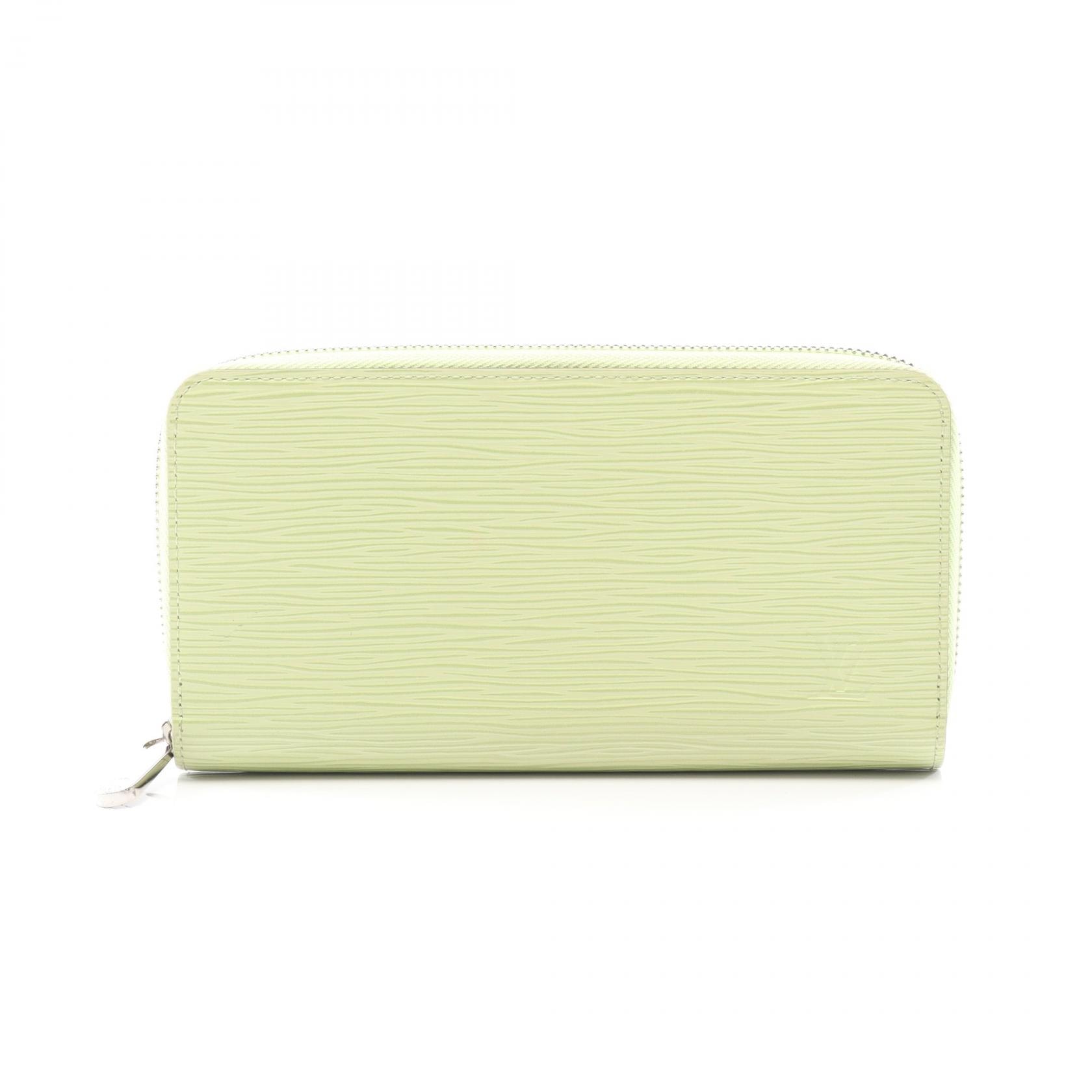 ルイ・ヴィトン LOUIS VUITTON ジッピーウォレット ラウンド長財布 財布 レザー エピ メンズ レディース グリーン系 ヴェールノト M82513 【中古】