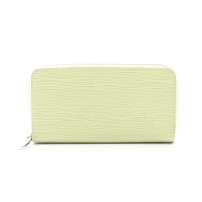 ルイ・ヴィトン LOUIS VUITTON ジッピーウォレット ラウンド長財布 財布 レザー エピ メンズ レディース グリーン系 ヴェールノト M82513 【中古】