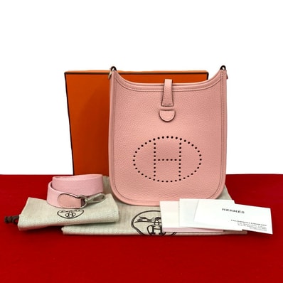 HERMES エルメス エヴリン TPM トリヨンクレマンス ショルダーバッグ ピンク
2383b