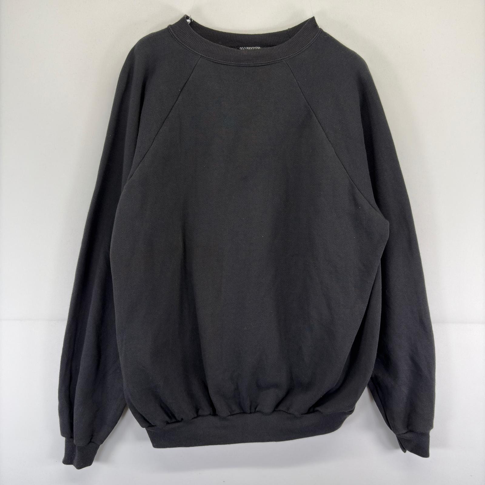 古着 90's/90年代 ヘインズ Hanes スウェット プルオーバー 大きいサイズ クルーネック ラグラン トレーナー 2XL  ブラック 無地 メンズ