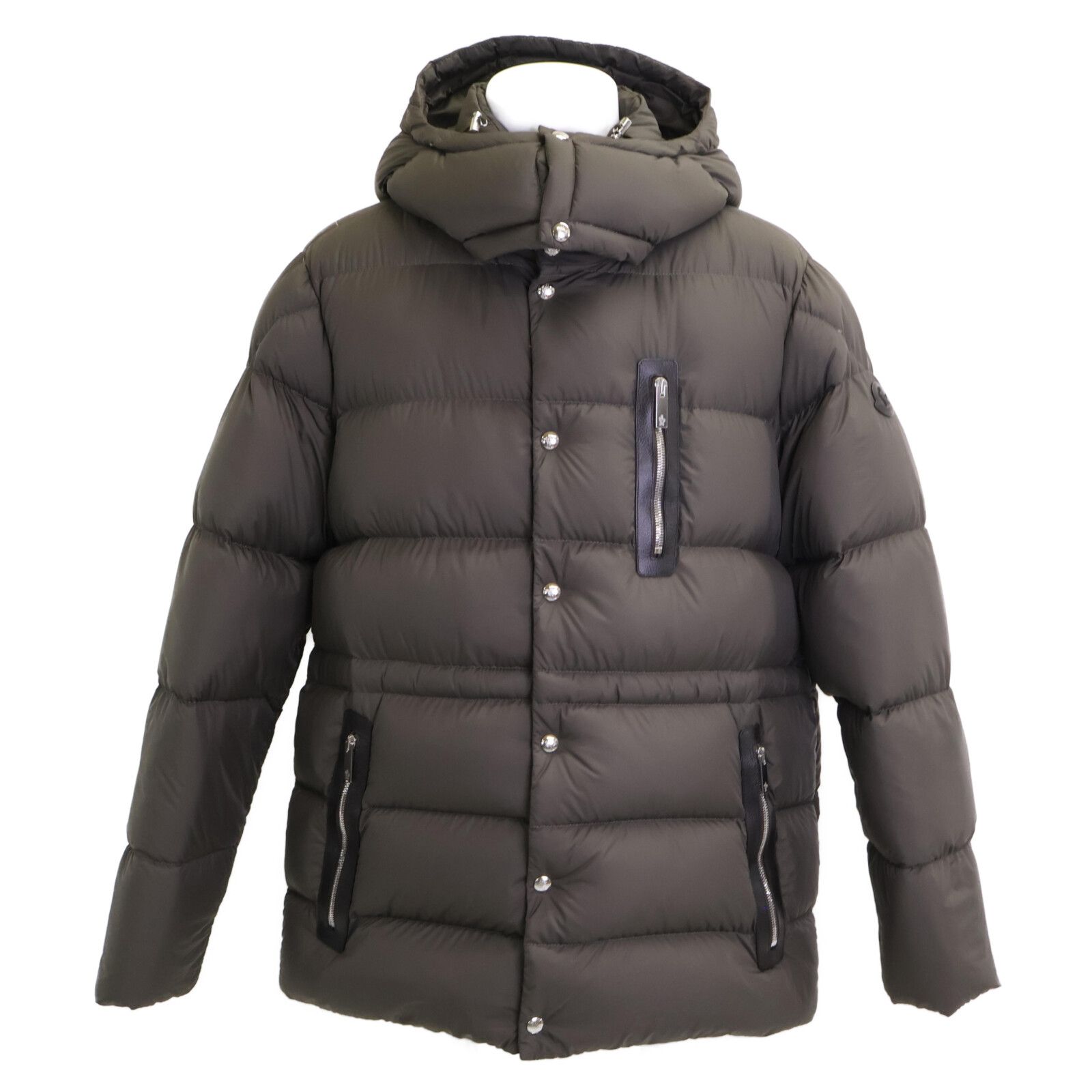 モンクレール 【美品/22年製】BAUGES フード付ダウン 3