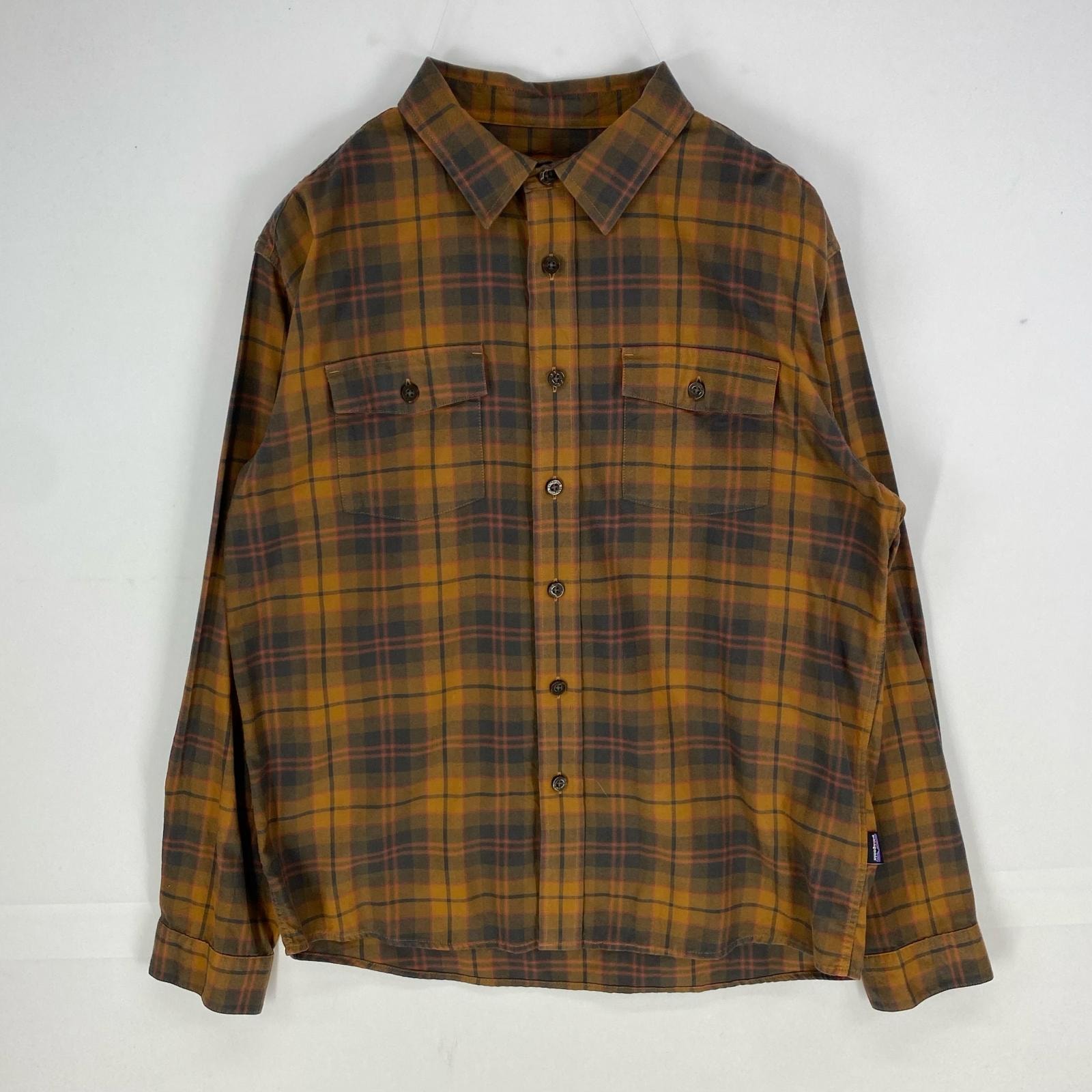 古着 パタゴニア patagonia 長袖シャツ アウトドア ロングスリーブ ワンポイントロゴ M  ブラウン系 チェック メンズ