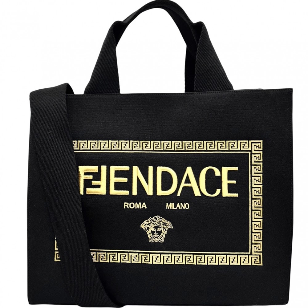 VERSACE ヴェルサーチ 2WAY FENDACE フェンダーチェ フェンディコラボ ハンドバッグ 肩掛け トートバッグ メデューサ 8BH395 キャンバス    ブラック 黒 ゴールド ゴールド金具 レディース【中古品】