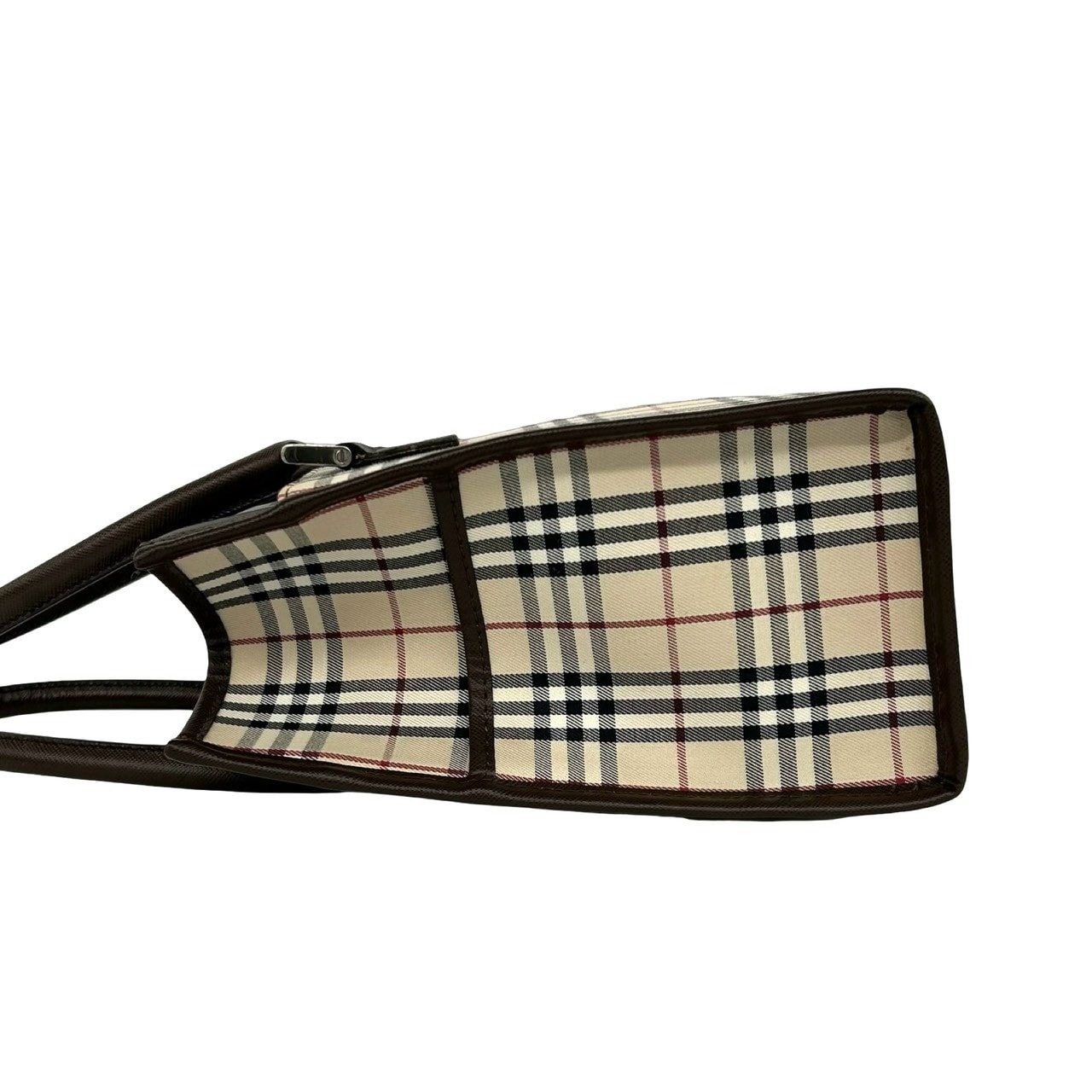 B (目立った傷や汚れなし)】BURBERRY バーバリー ロゴ 刻印 ノバ