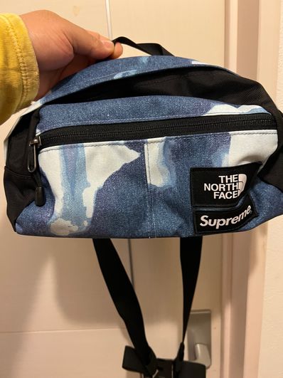 Supreme x The North Face Bleached Denim Print Roo II "Indigo"
