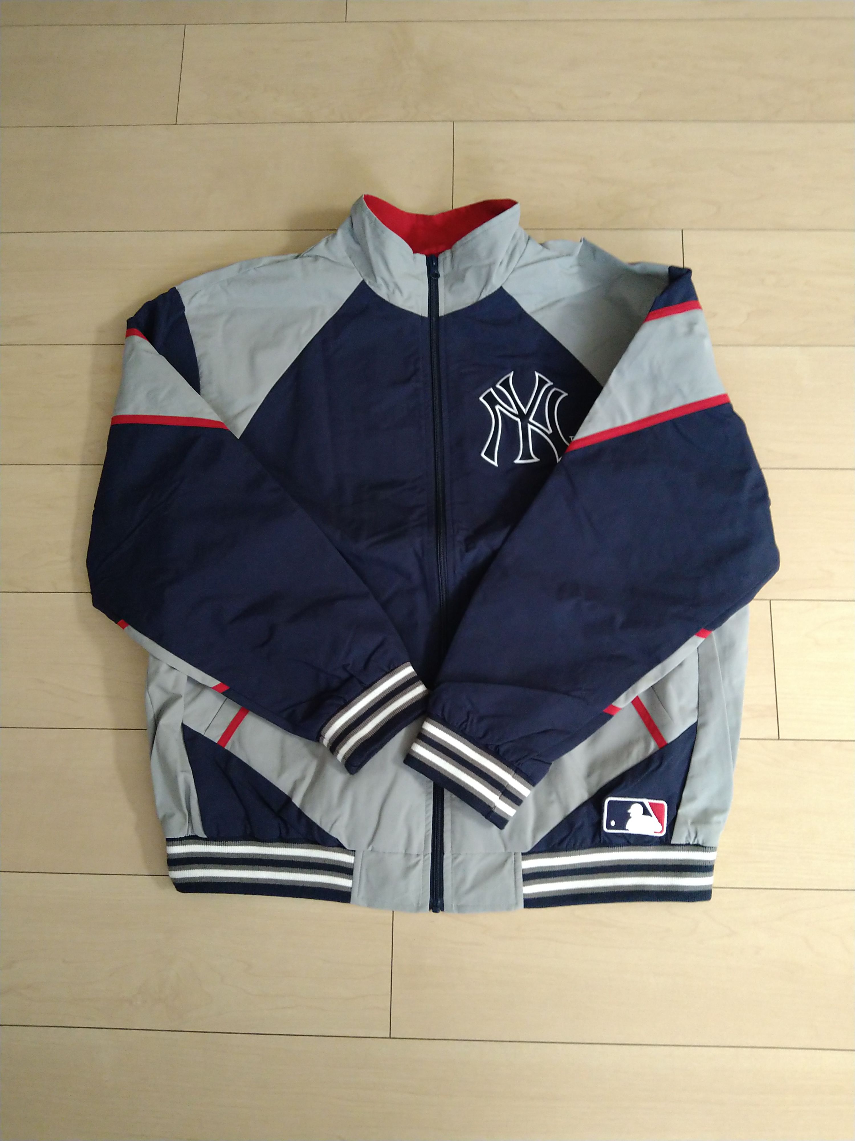 Supreme New York YankeesTM Track Jacket "Navy"