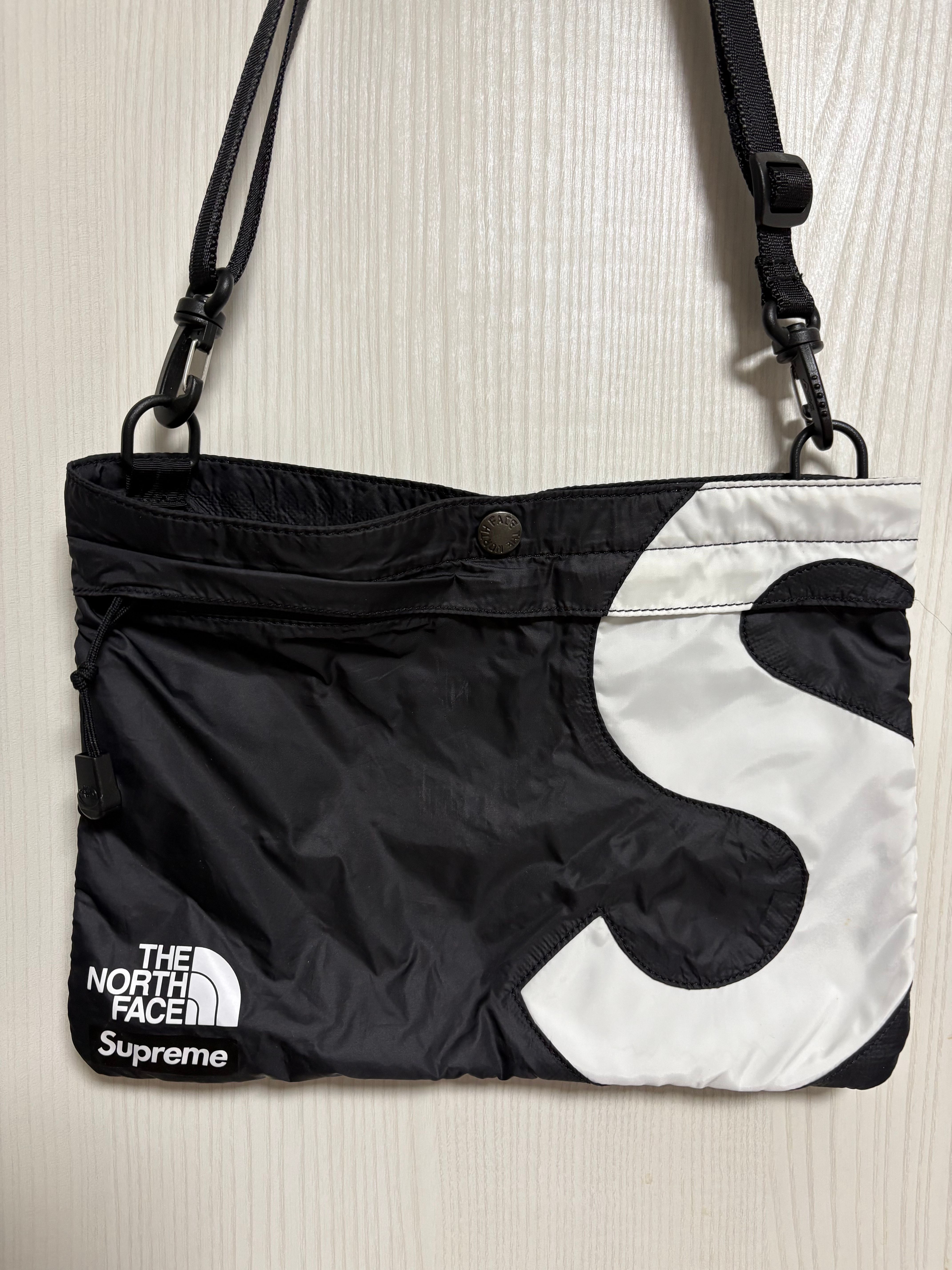 Supreme x The North Face S Logo Shoulder Bag "Black"