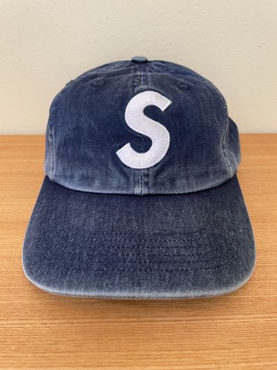 Supreme Pigment Print S Logo 6-Panel "Indigo"