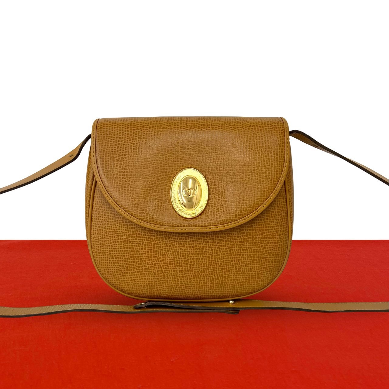 Christian Dior ディオール CD ロゴ 金具 レザー ショルダーバッグ ブラウン
43523