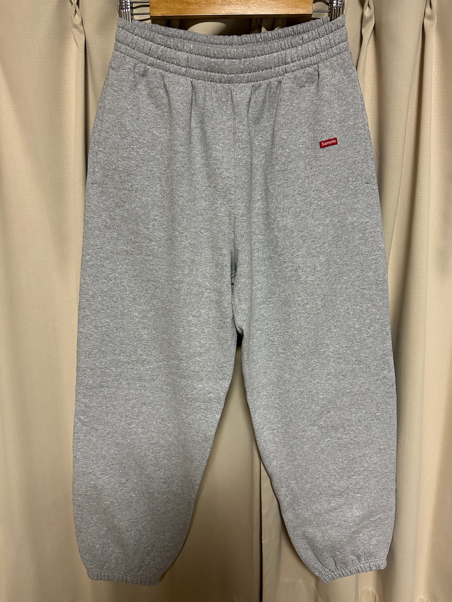Supreme Small Box Sweatpant (25FW) "Heather Grey"
