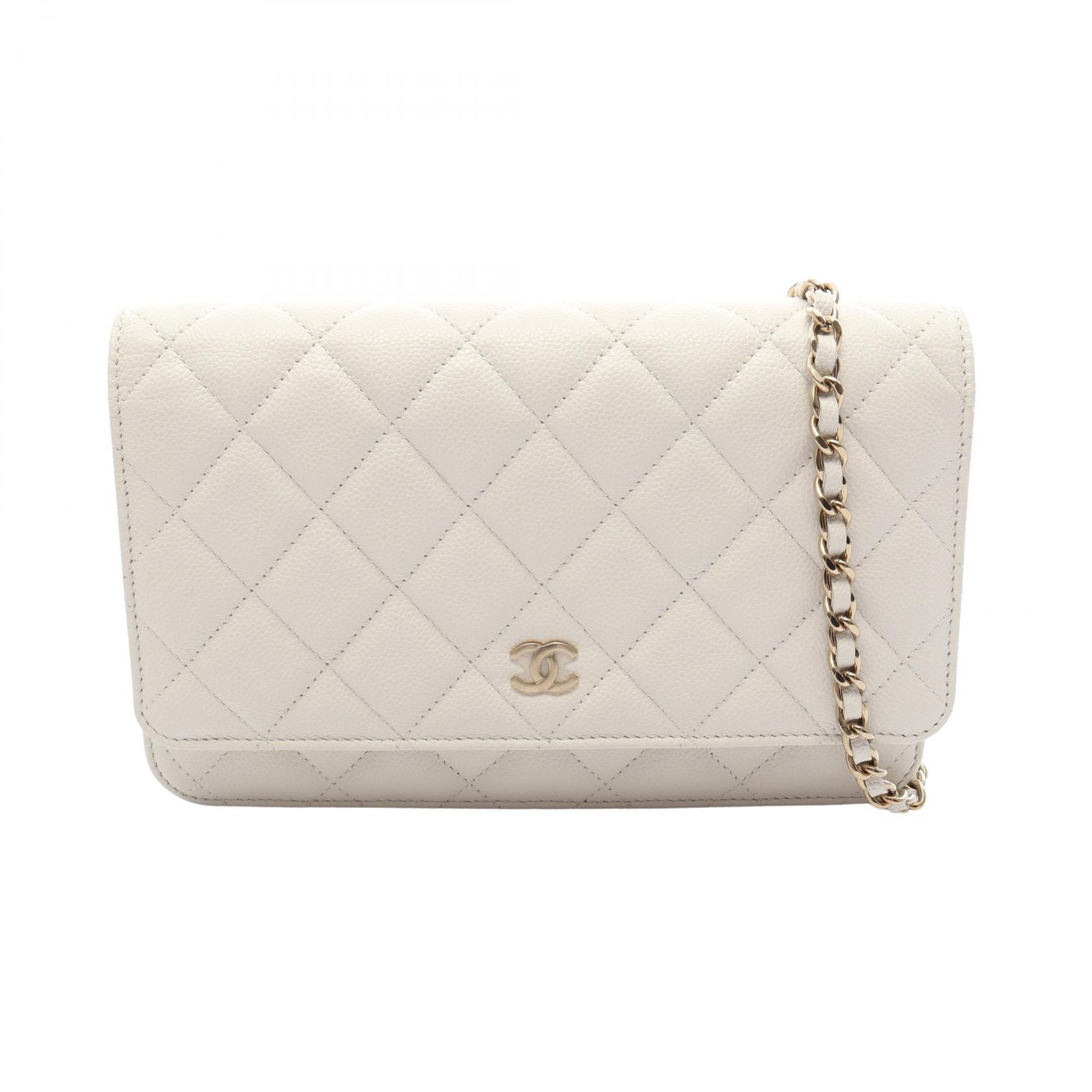 シャネル CHANEL マトラッセ ショルダーバッグ バッグ キャビアスキン(グレインドカーフ) レディース ホワイト系 AP0250 【中古】