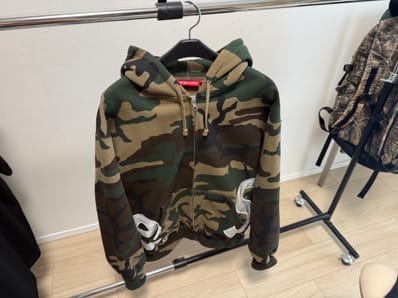 Supreme Big Logo Zip Up Hooded Sweatshirt "Woodland Camo"
