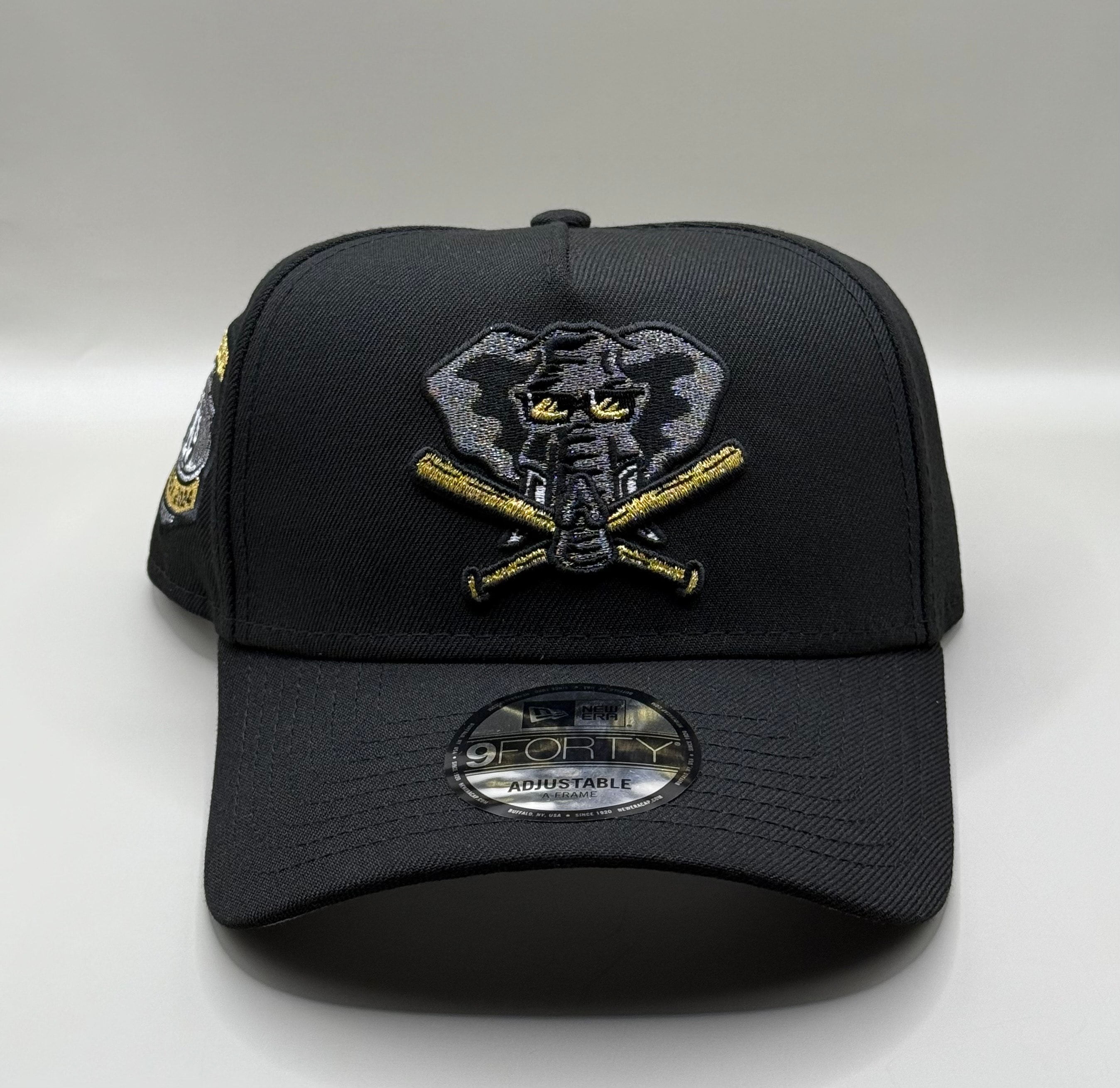 NEW ERA x MLB Oakland Athletics Coliseum Black Prime Edition 9Forty A Frame Snapback Cap "Black"