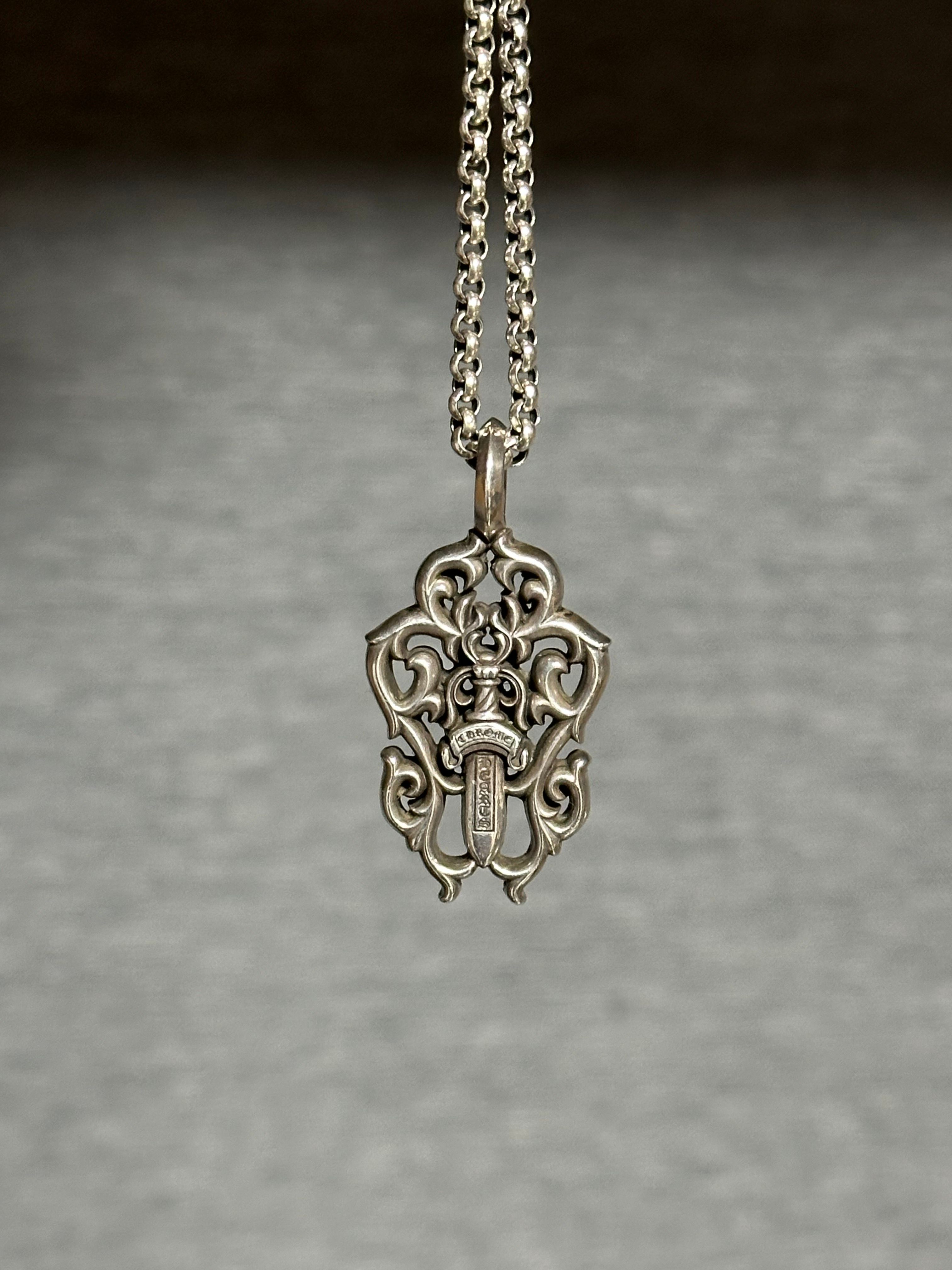 Chrome Hearts Vine Dagger Pendant Top "Silver"