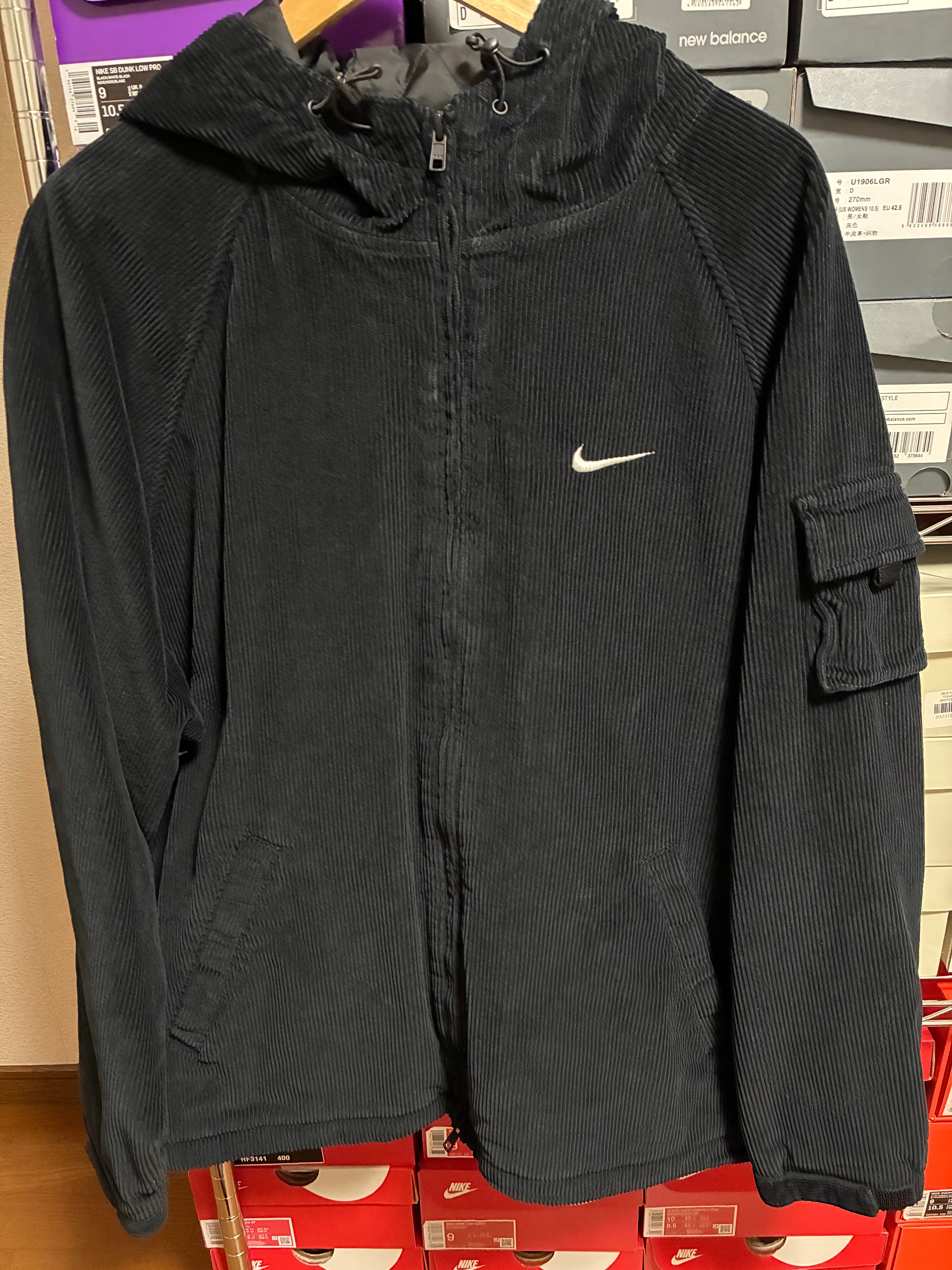 Supreme / Nike Arc Corduroy Hooded Jacket "Black"