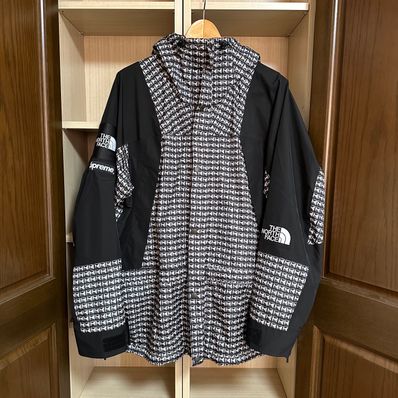 Supreme x The North Face Studded Mountain Light Jacket "Black"