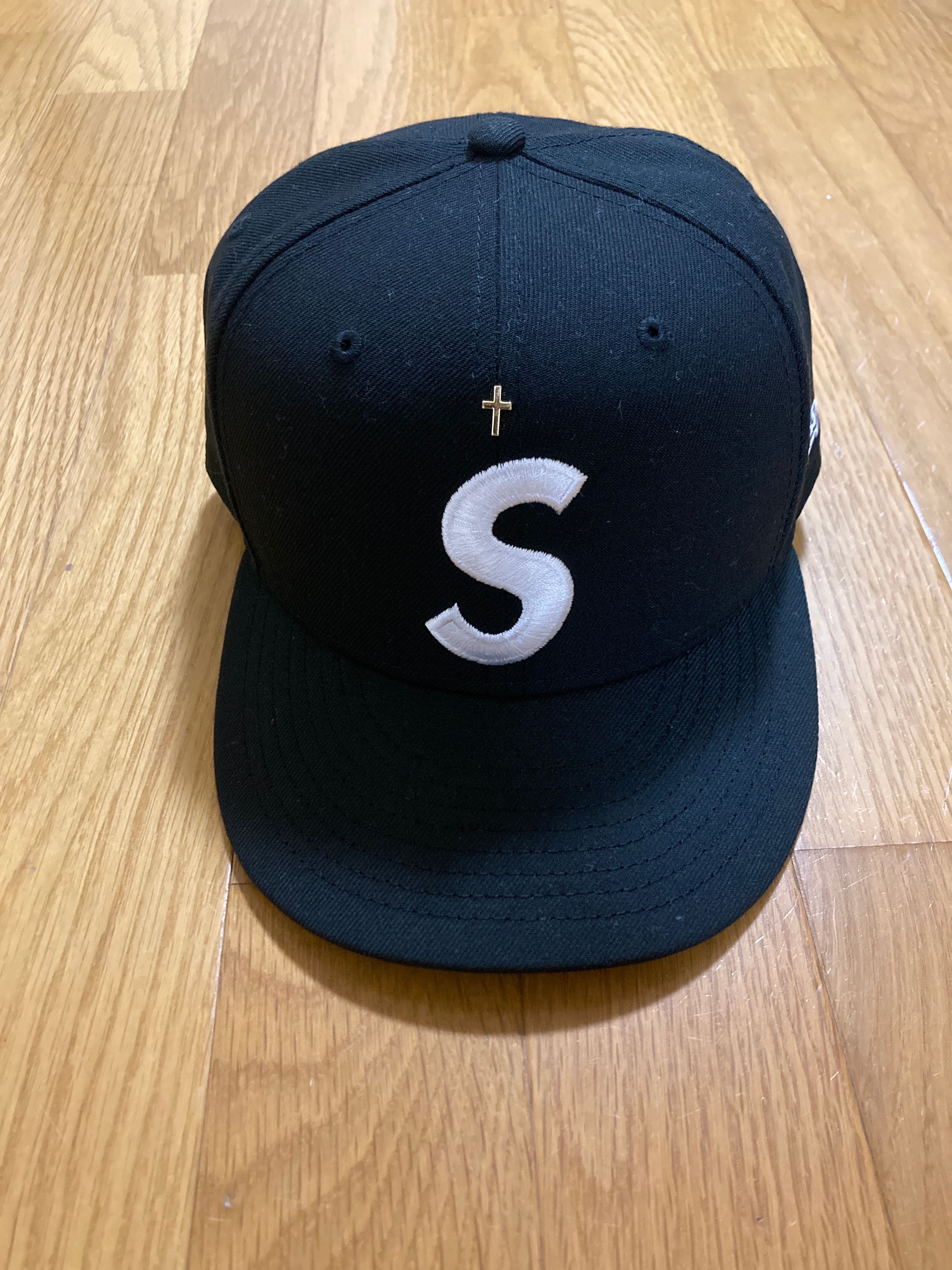 Supreme Gold Cross S Logo New Era "Black"