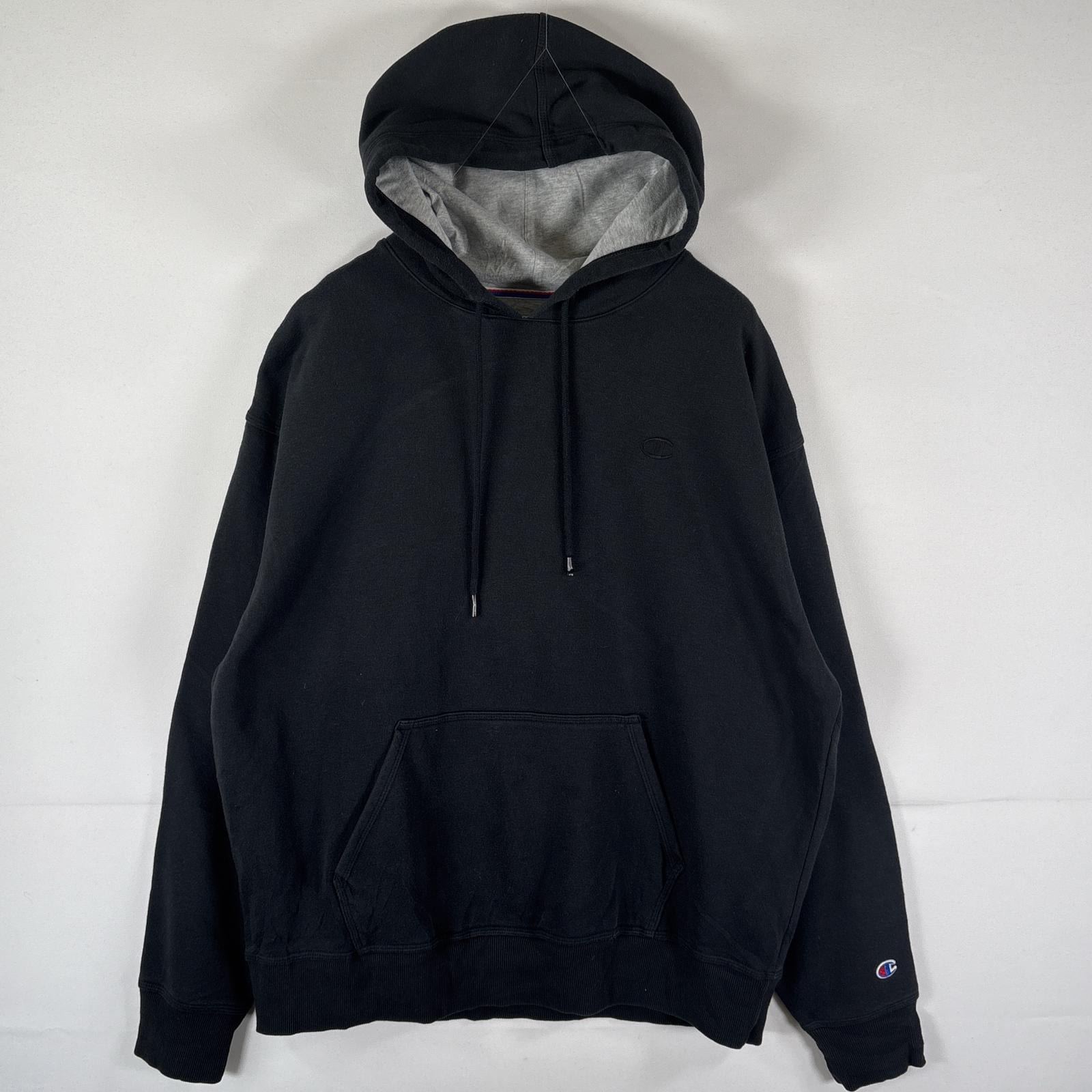 古着 チャンピオン Champion パーカー スウェット プルオーバー  ワンポイントロゴ刺繍 フーディ 大きいサイズ XL  ブラック メンズ