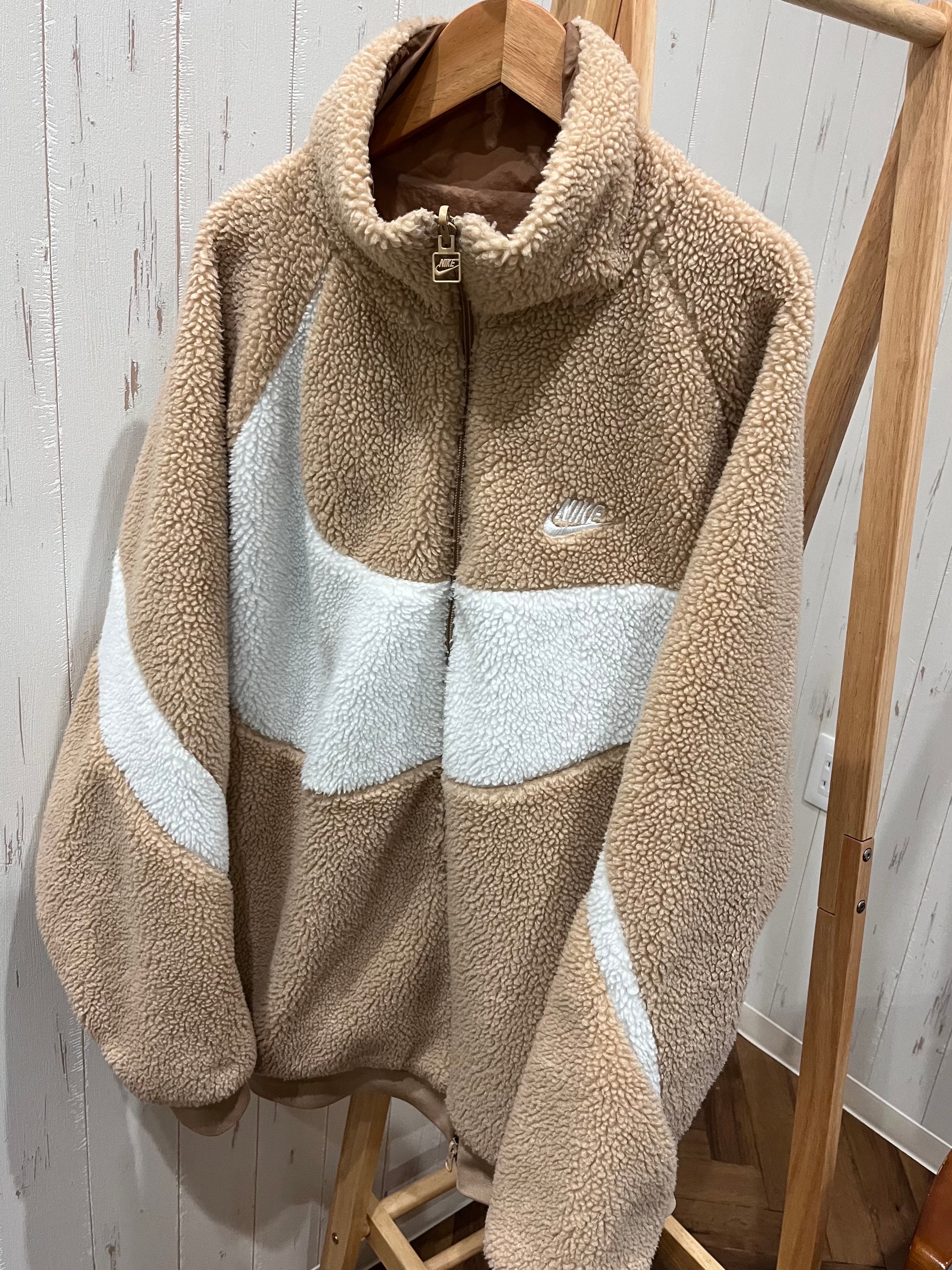 Nike Big Swoosh Reversible Boa Jacket "Hemp White"