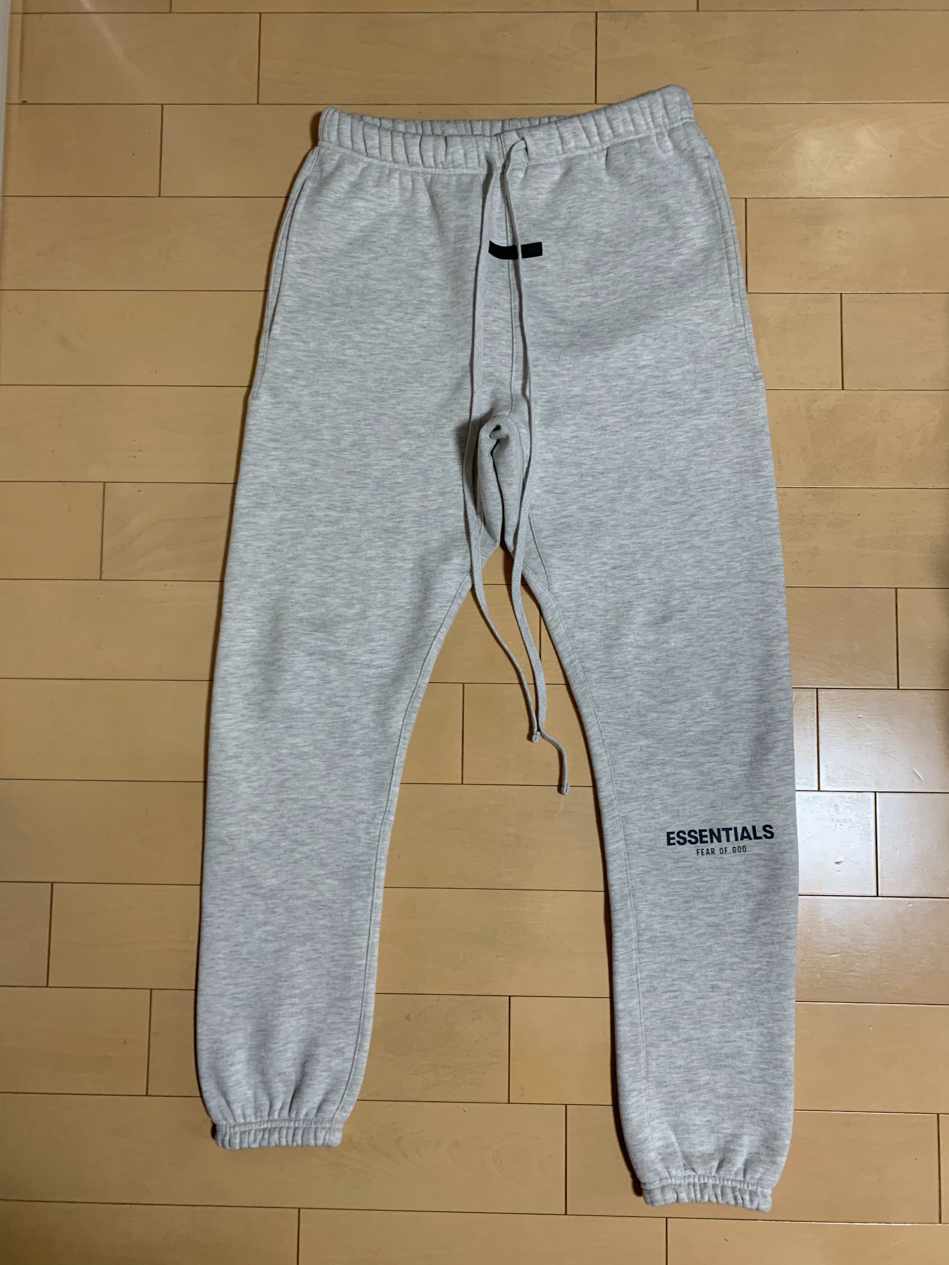 FEAR OF GOD ESSENTIALS SWEATPANT "Light Heather Oatmeal"