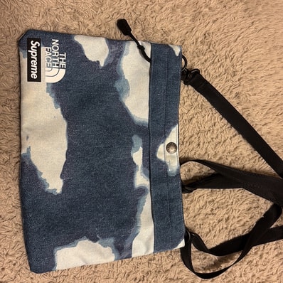 Supreme x The North Face Bleached Denim Print Shoulder Bag "Indigo"