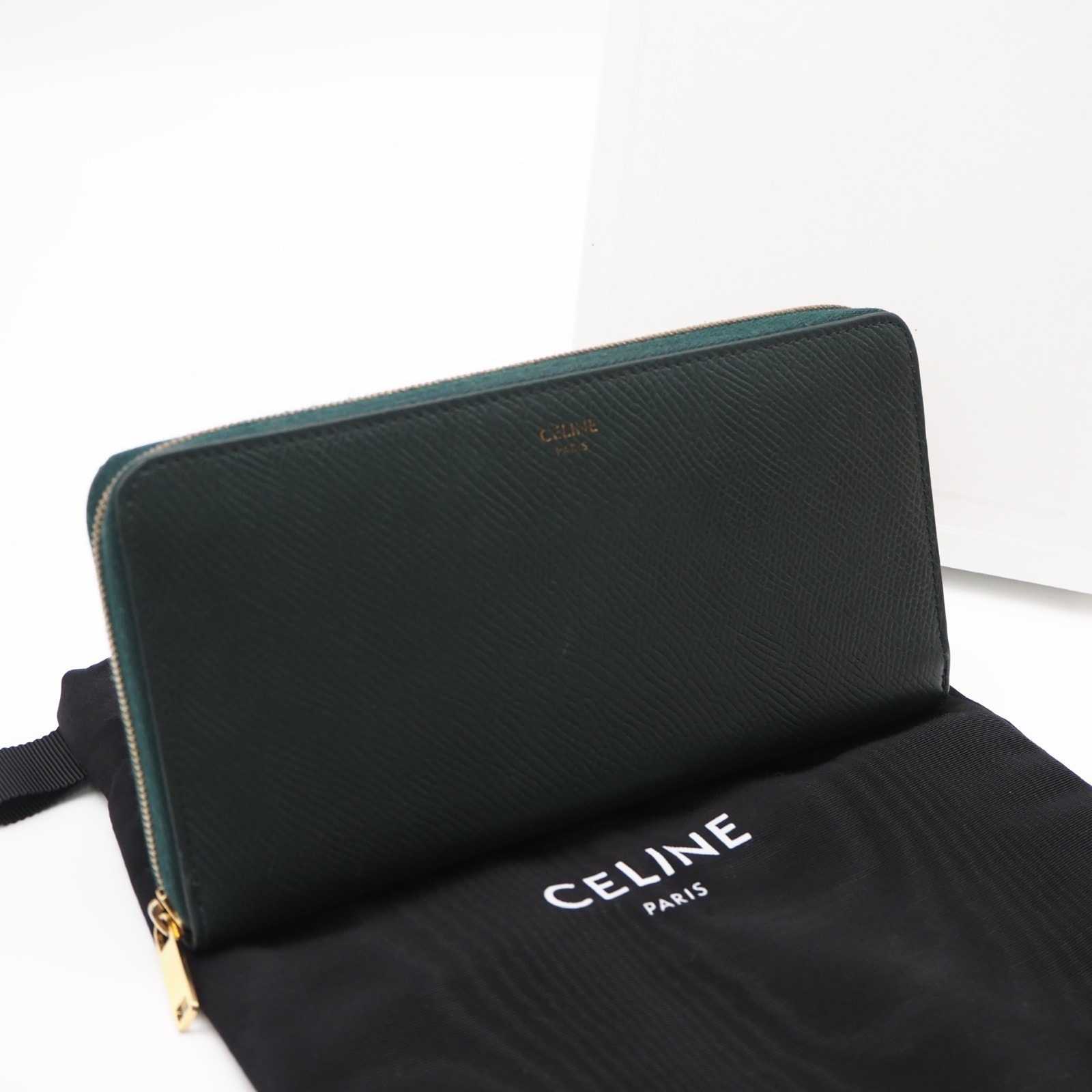 CELINE セリーヌ カーフスキン ラージ ジップウォレット 10B553 長財布 グリーン カーフレザー レディース