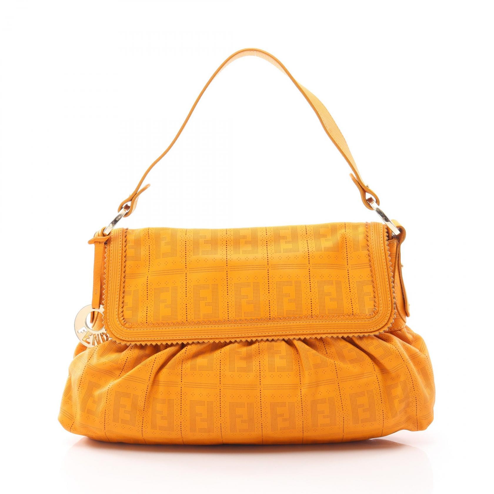 フェンディ FENDI ズッカ パンチング ショルダーバッグ バッグ レザー レディース オレンジ系 【中古】