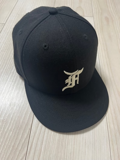 NEW ERA x FEAR OF GOD ESSENTIALS 59FIFTY Fitted Cap FW19 "Black"