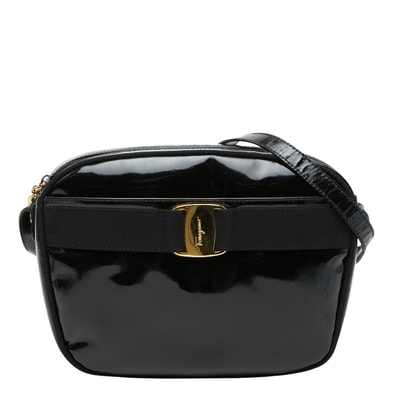 サルヴァトーレフェラガモ ヴァラ 斜め掛け ショルダーバッグ ブラック エナメル レディース Salvatore Ferragamo 【中古】