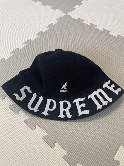 Supreme / Kangol® Bermuda Casual Hat "Black"