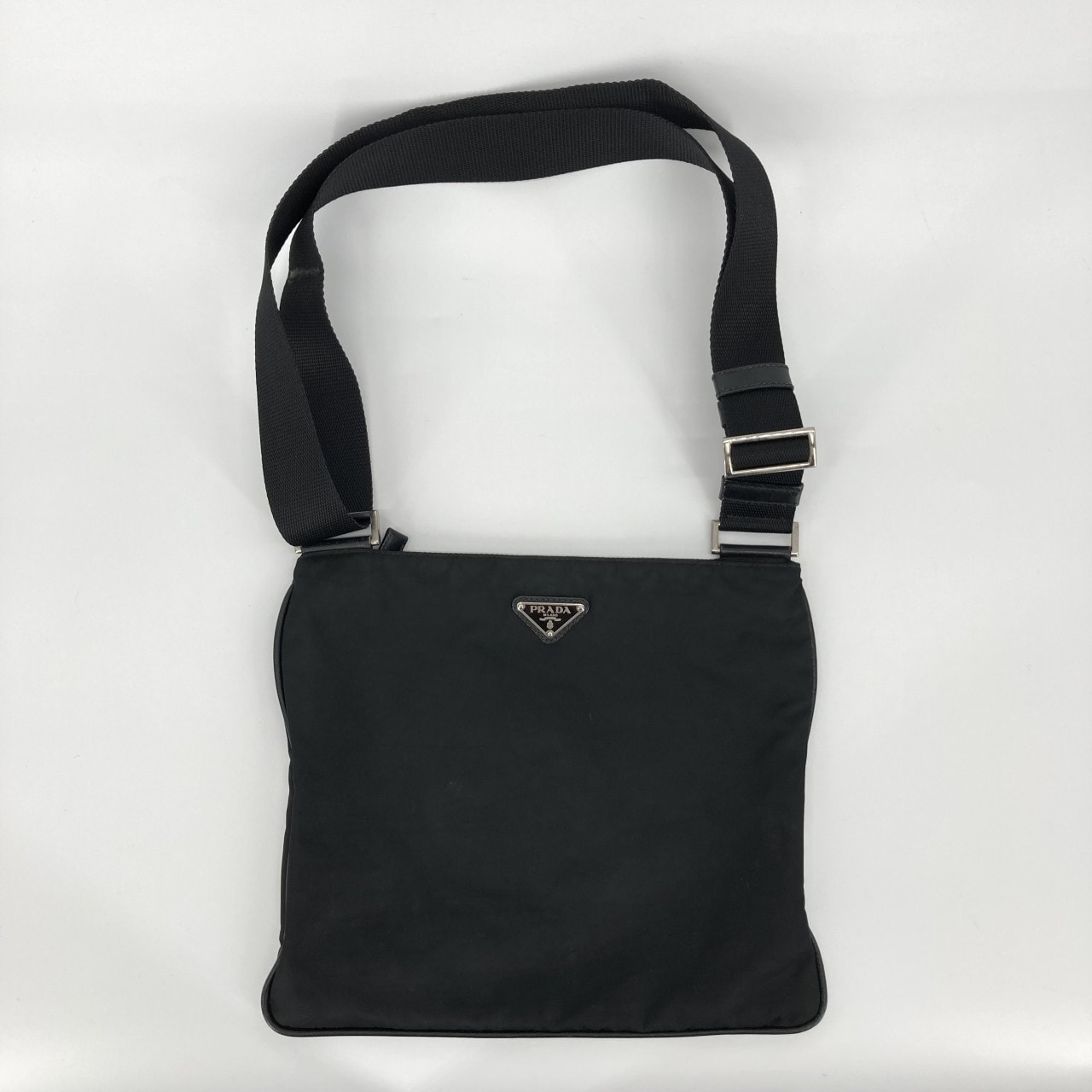 PRADA(プラダ) テスート ナイロン×サフィアーノレザー トライアングルロゴプレート VA0053 ショルダーバッグ ネロ