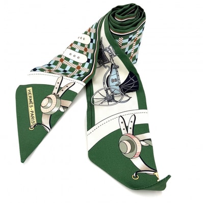HERMES エルメス スカーフ ツイリー LES VOITURESA NOUVELLE 馬車の変遷 Twilly ファッションアイテム シルク グリーン 緑 レディース 美品【中古品】