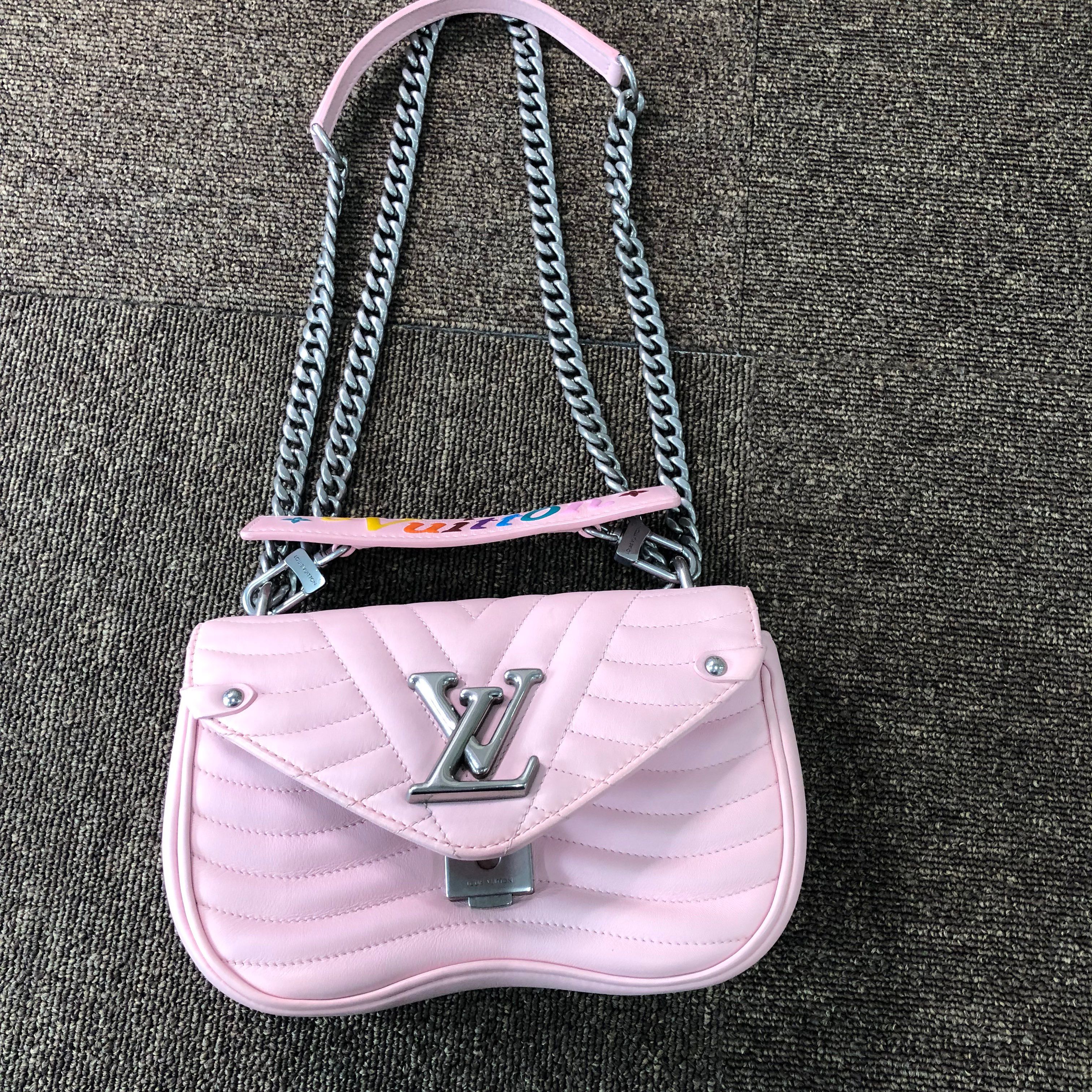 Louis Vuitton New Wave Chain Bag PM "Smoothie Pink"