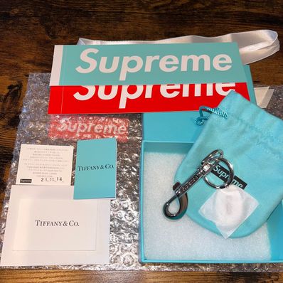 Supreme / Tiffany & Co. Return to Tiffany Oval Tag Keyring "Silver"