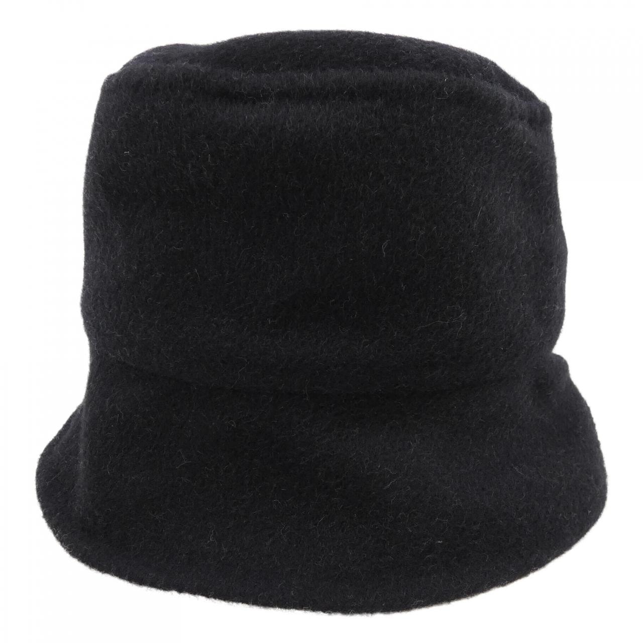 PRADA Women's Cashmere Hat "Black"