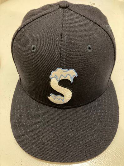 Supreme S Logo New Era® "Navy" (20FW)