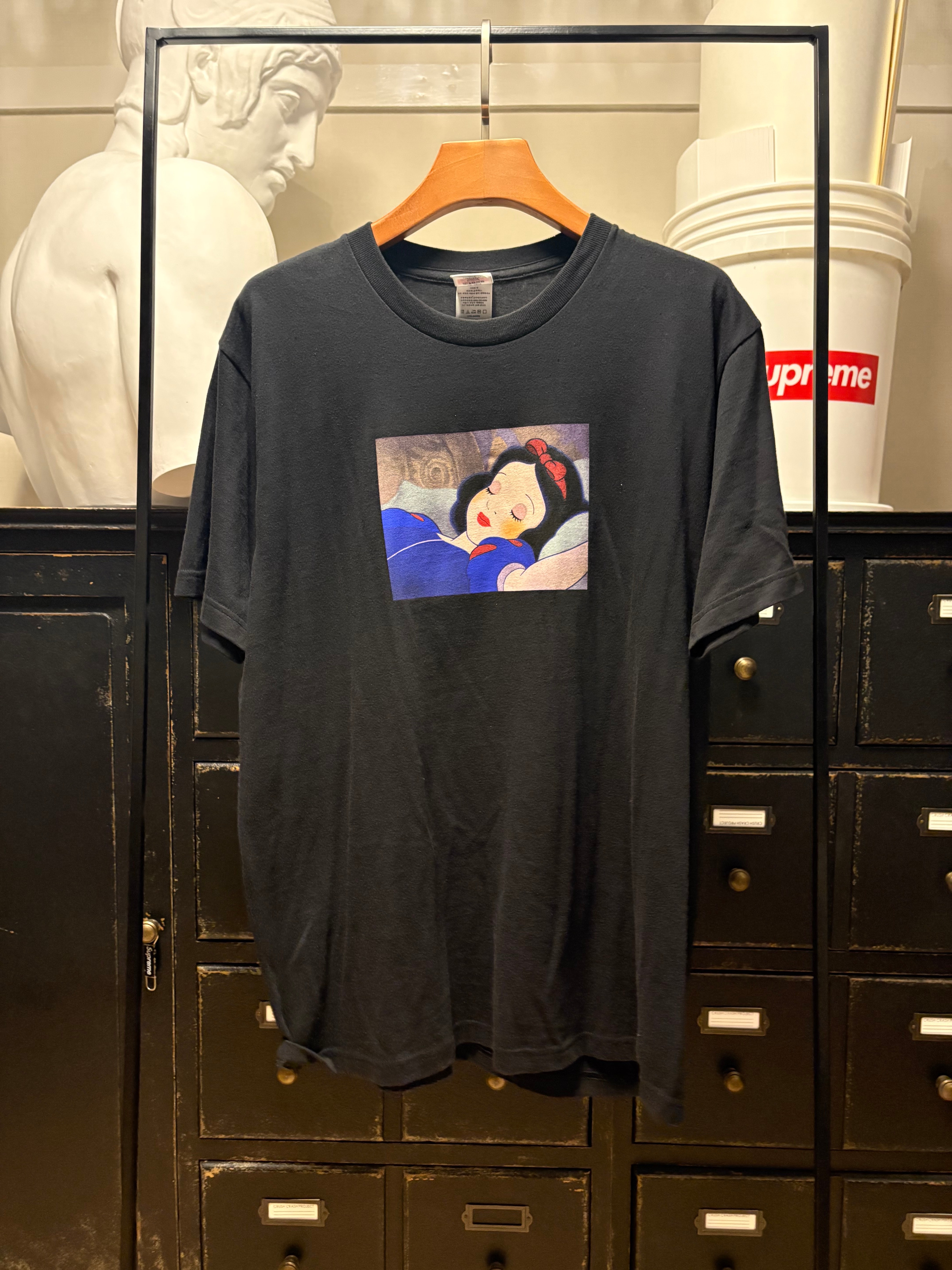 Supreme Snow White Tee 
