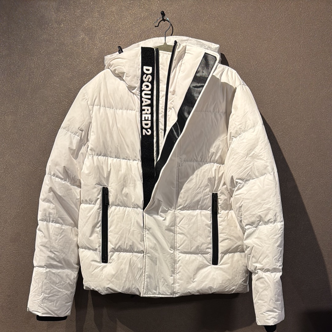 ディースクエアード DSQUARED2 ダウンジャケット 衣料品 アウター ポリエステル メンズ ホワイト系 S71AN0305 【中古】