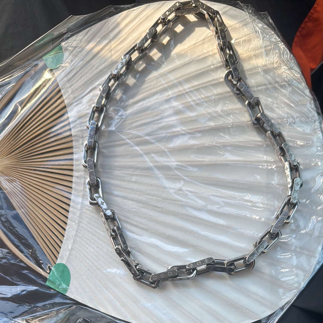 Louis Vuitton Monogram Chain Necklace "Silver"