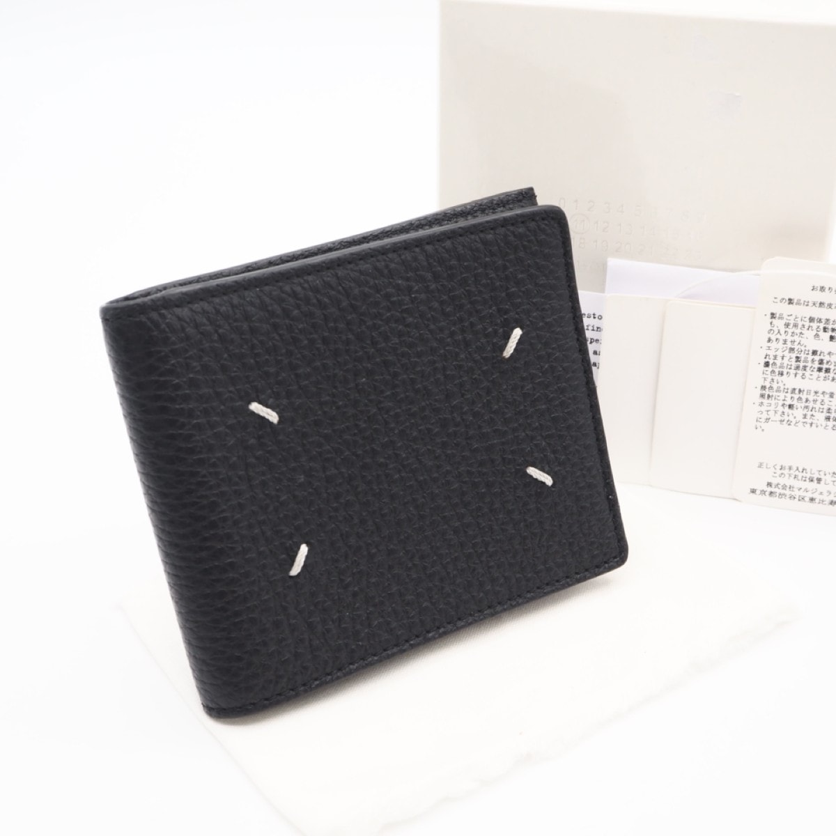 美品 MAISON MARGIELA メゾンマルジェラ 4ステッチ 二つ折りコンパクトウォレット S55UI0294 二つ折り財布 ブラック レザー メンズ