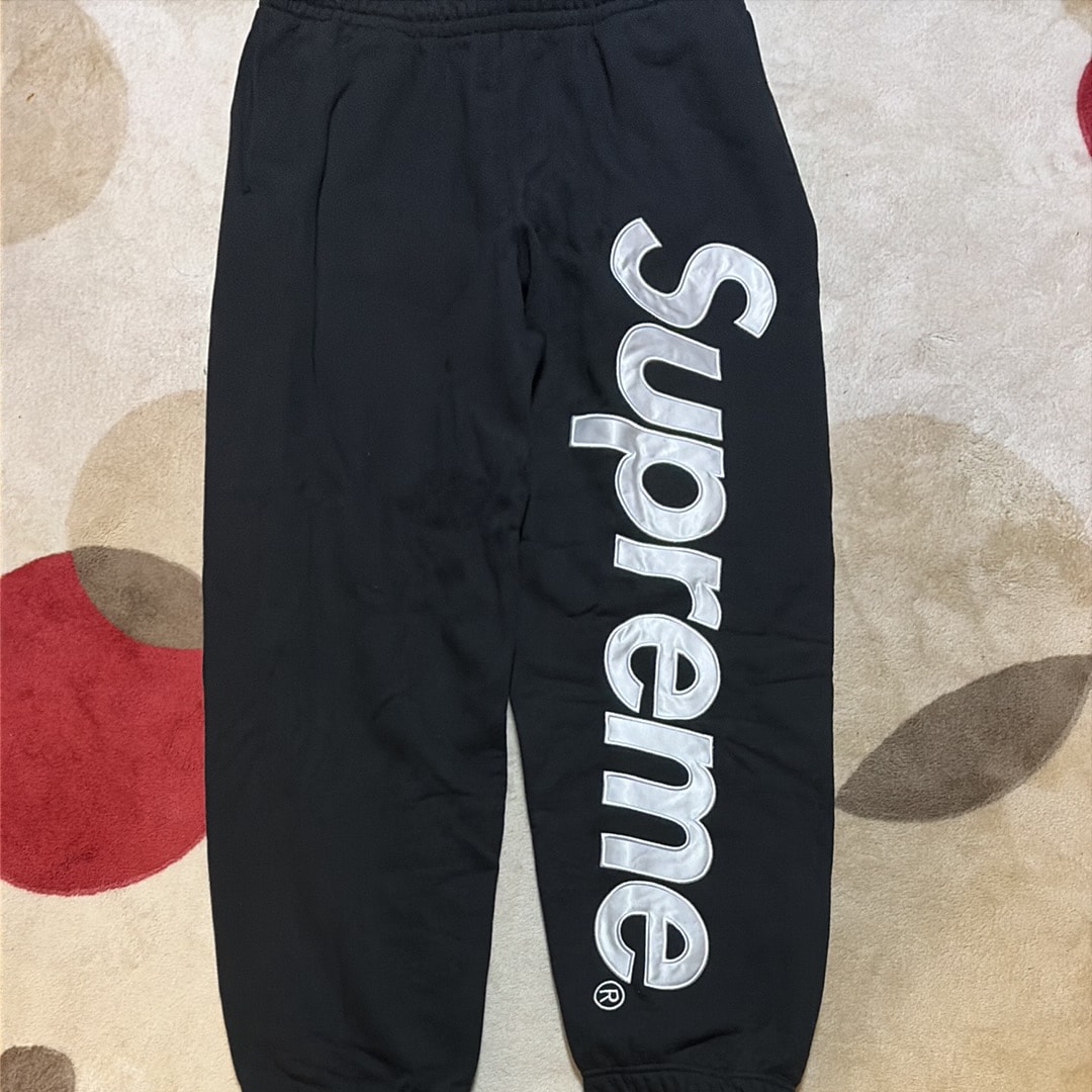 Supreme Satin Applique Sweatpant 