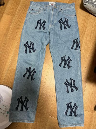 Supreme New York YankeesTM Regular Jean "Blue"